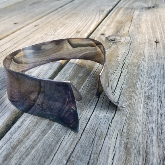 Metal shirt collar sterling on brass bold necklace - Picture 2 of 4